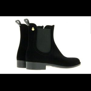 Lemon Jelly Velvet black Chelsea waterproof boots, size 38